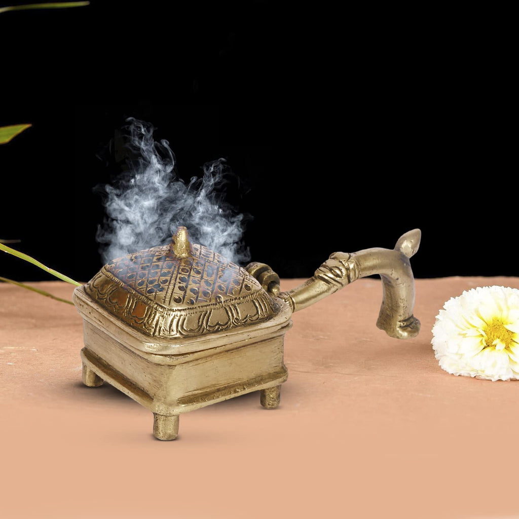 Artvarko™ Handmade Purifying Brass Incense Burner, Loban Burner,Bakhoor Burner,Dhoop Dhuni, Sambrani Dhoop for Home, Offices & Temples (6x2.5x2.5 Inches)