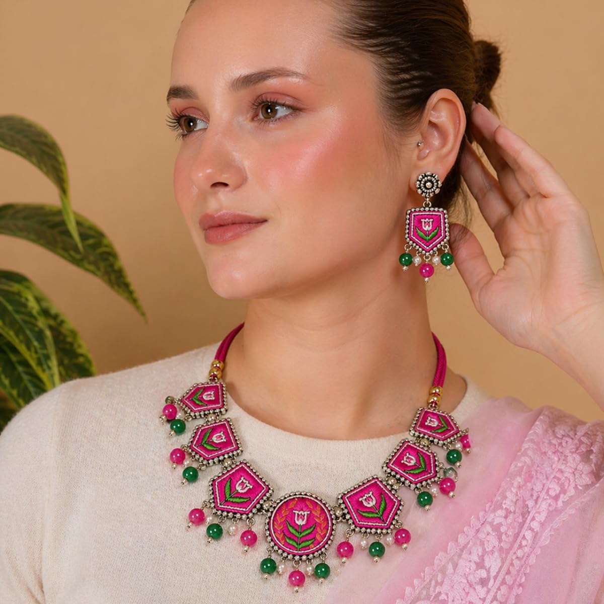 KHOJ.CITY Choker Necklace Set for Women | Handmade Jewellery for Women | Traditional Jewellery Set | Lightweight & Anti-Allergic Jewellery (Magenta)