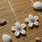 Handmade Sea Shell Flower Earrings Unique Boho Beach Jewellery Antique Aesthetic Cowrie Shell White Kodi Bohemian Floral Earrings For Women And Girls