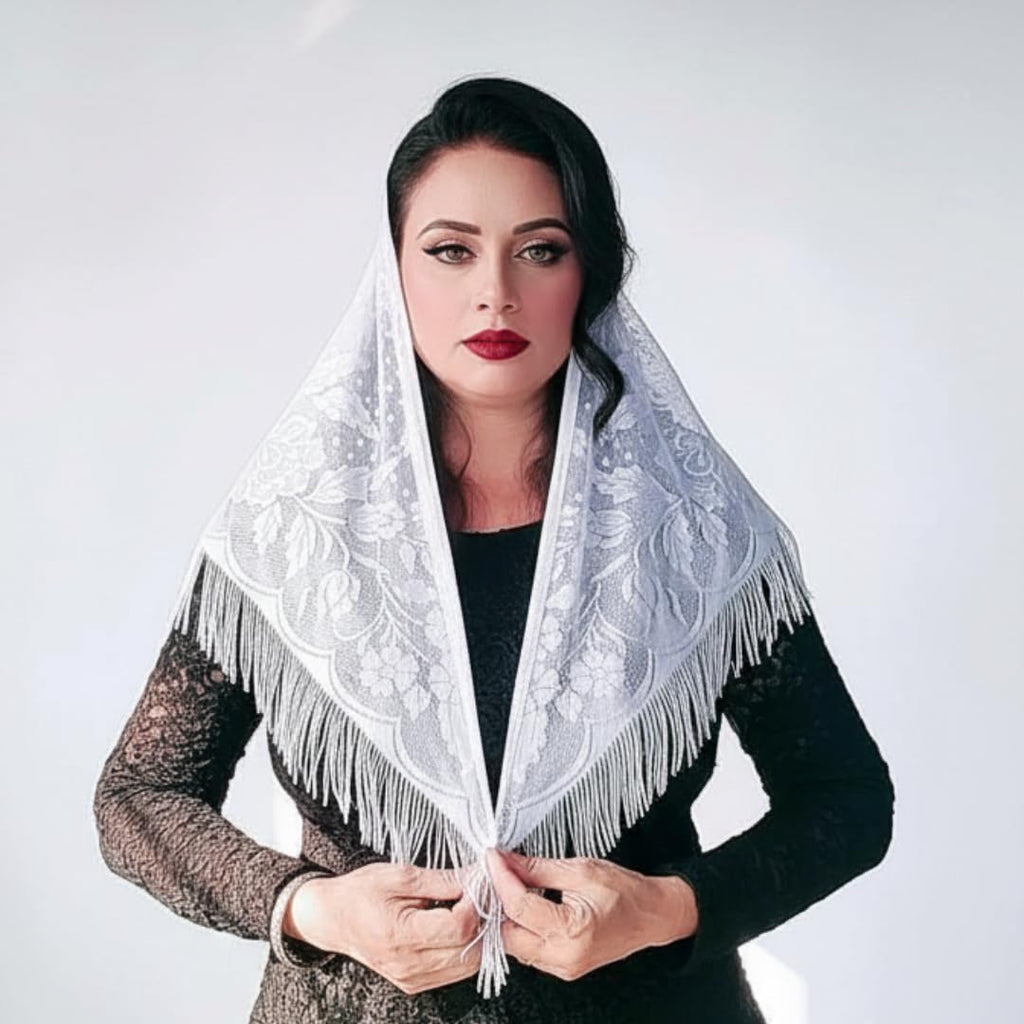Devino Ora White Lace Triangle Scarf/ShawlVeil White Flower, 1