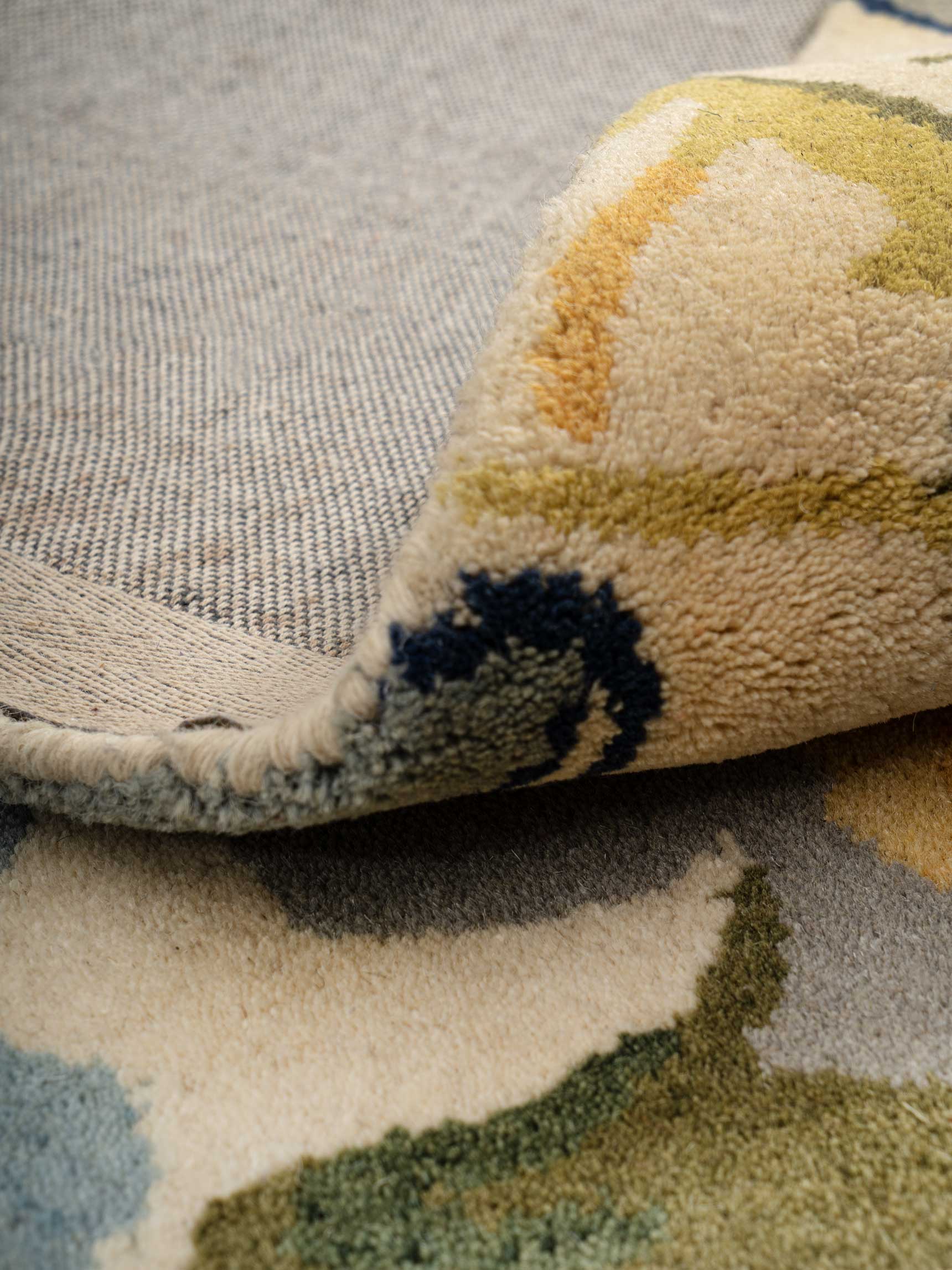 Elaya Wool Tufted Carpet Contrast Living