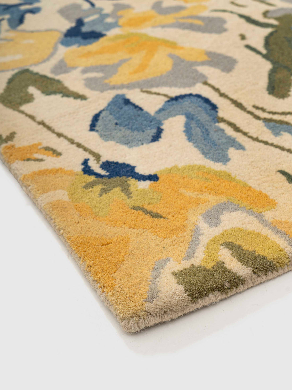 Elaya Wool Tufted Carpet Contrast Living