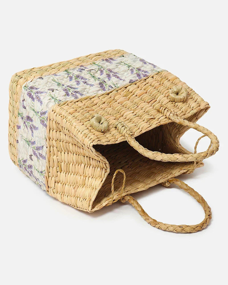 Seagrass Lunch & Picnic Basket Handmade for Beach, Park & Garden Use