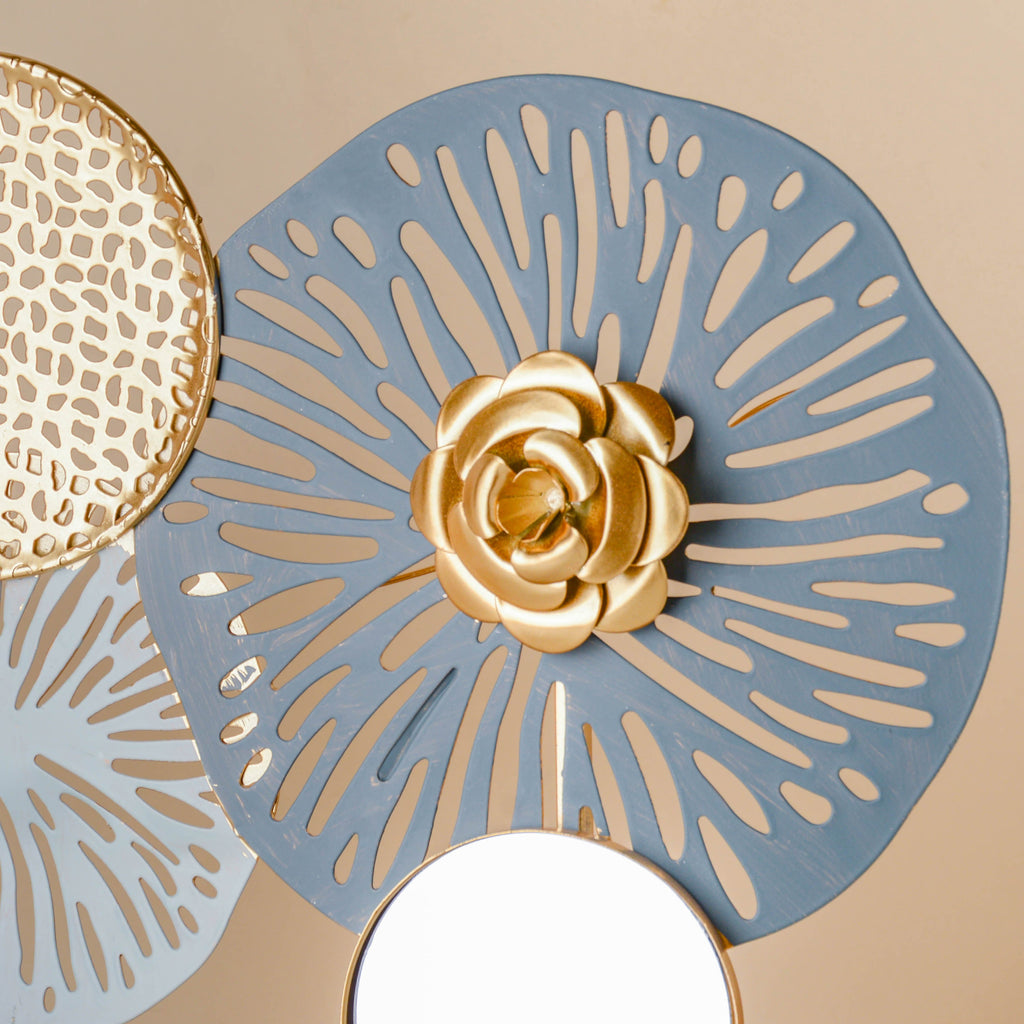 Blue and Golden Table Decor Nestasia
