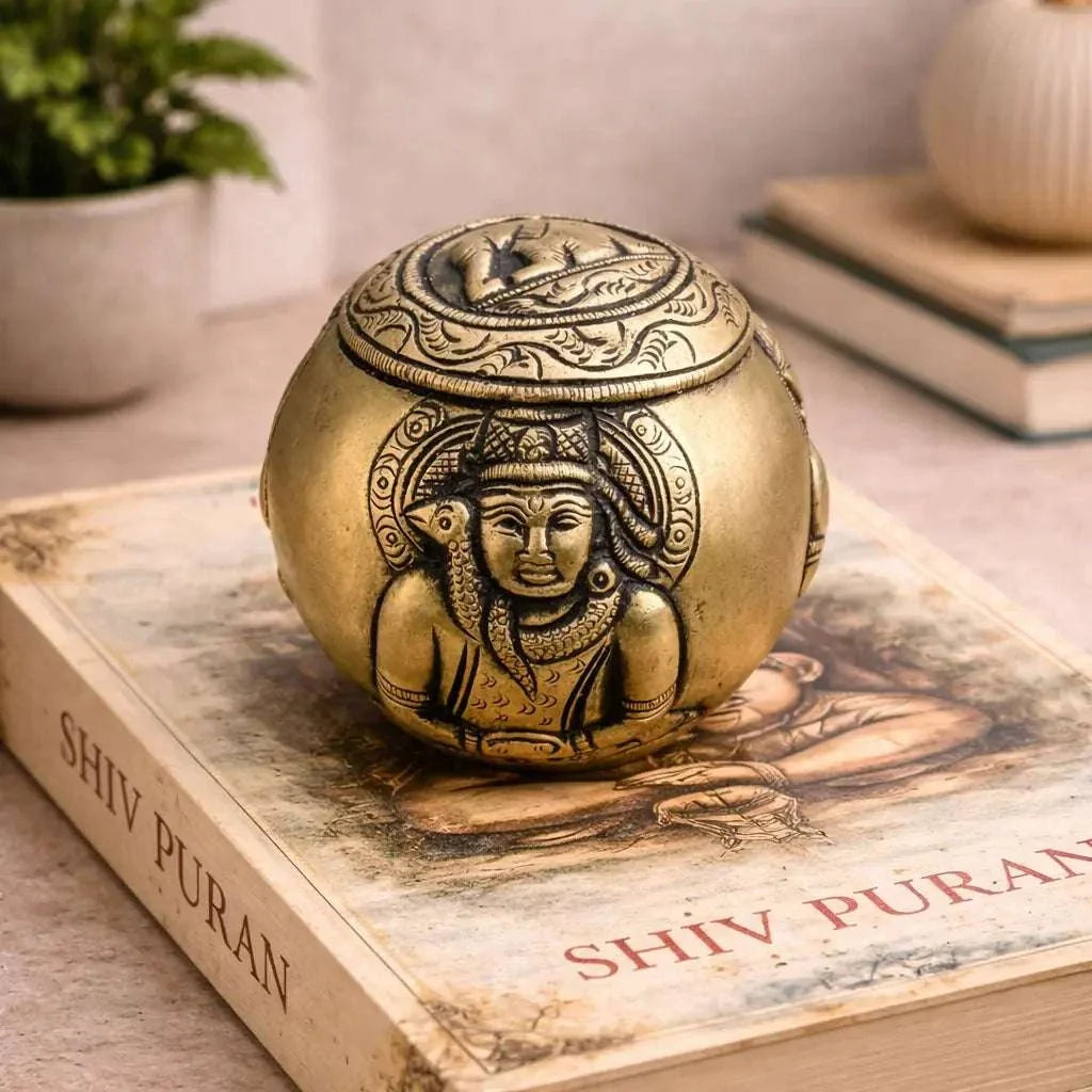Brass Circular Paper Weight (3 Inch) Vedansh Craft