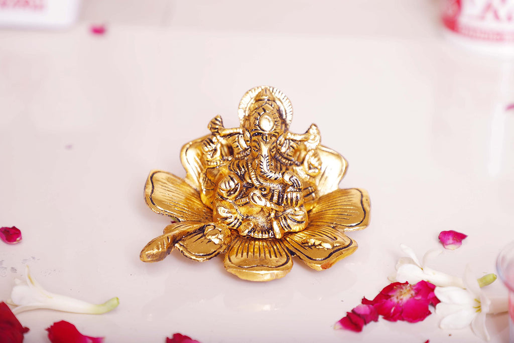 Kridaykraft Metal Ganesh Gold Polish Leaf for Home Decor and Gift Purpose(12 x12 x 8 cm)