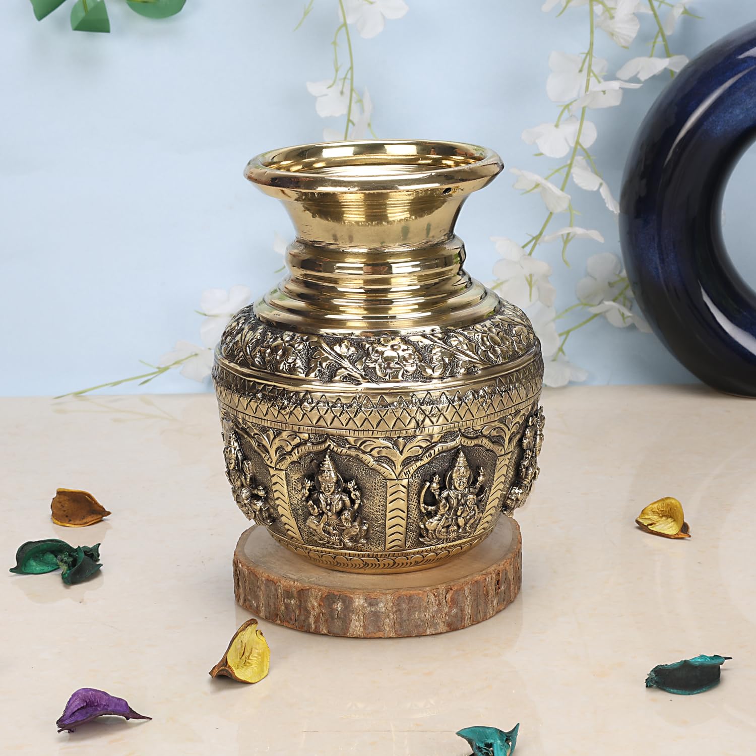 ARTVARKO Brass Ashtalakshmi Kalash Lota, 6 Inch