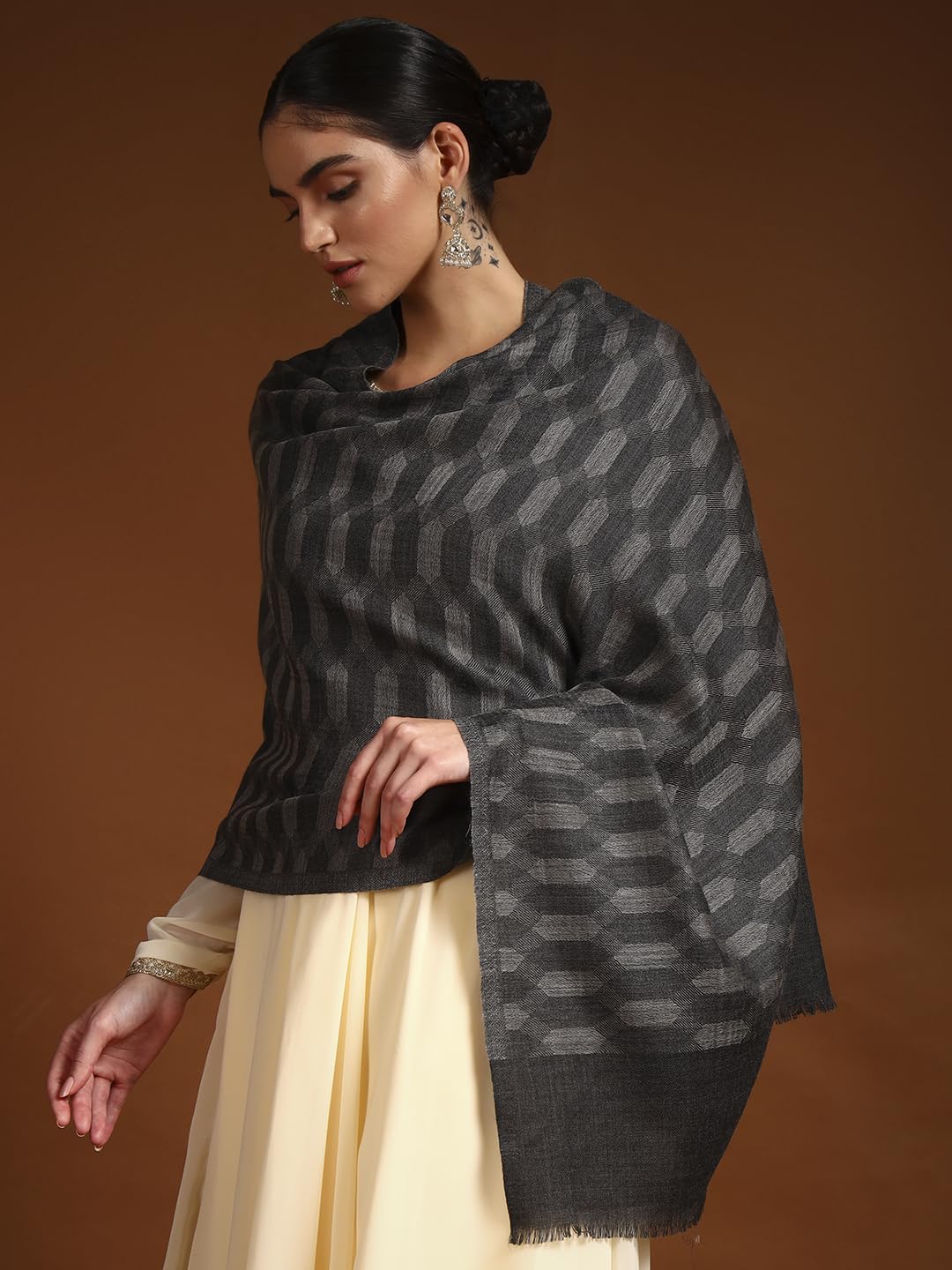 Pashmoda Women 100% Pure Wool Ikat Checkered Stole, Scarf, Wrap, Sustainable and Natural Fabric, Luxury Heritage Pashmina Gift, Evening Stole (Size 28x80 Inches, Dark Grey 2) CHST04