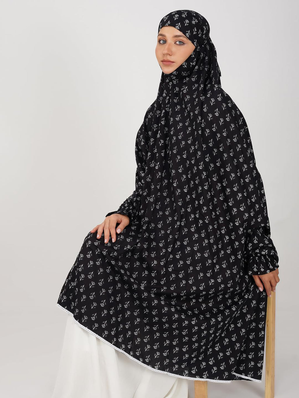 ANA Eshaal Black Floral Prayer Dress – Pure Cotton Prayer Dress with Tie Knot, 50″ Front × 58″ Back | Attached Sleeves | Lightweight, Breathable for Hajj, Umrah & Salah