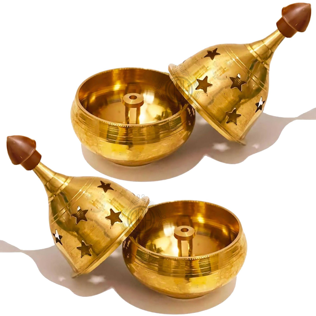 Brass Diya Pure Brass Traditional Oil Puja Lamp for Temple, Mandir, Festival Decoration, Home Decor & Diwali Gift (Star Dome, Set of 2)