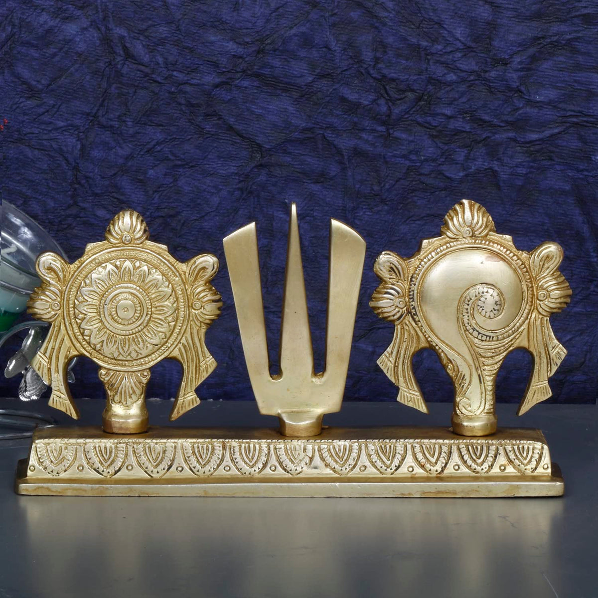 ARTVARKO Brass Shankh Chakra Namah Showpiece | Shri Tirupati Balaji Shankha Chakra Tilak | Padmanabha Swami | Lord Vishnu |Brass Home Decor |