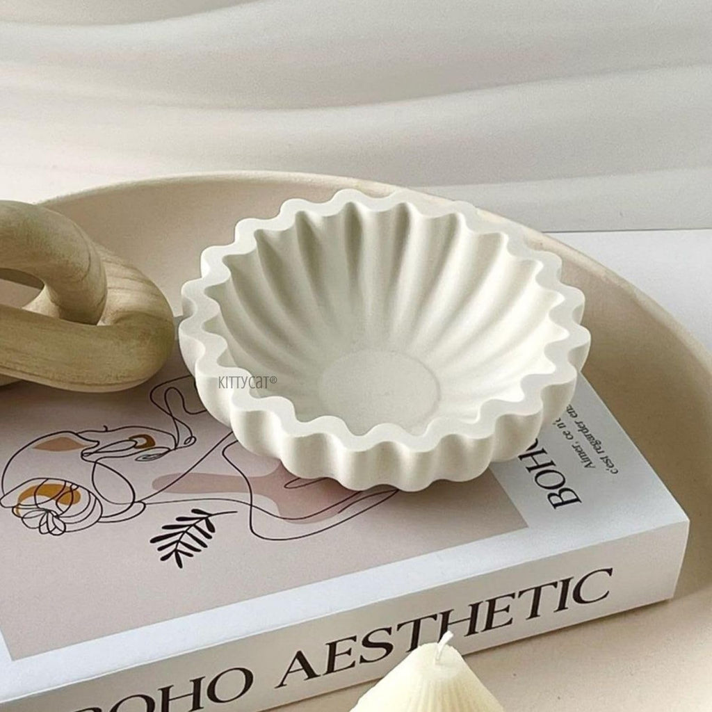 Kittycat® Handmade Aesthetic Fluted Trinket Tray Bowl | Minimalist Jewellery & Ring Holder | Multipurpose Candle Jar, Soap Dish & Vanity Organizer | Modern Home Decor Gift (Off-White)