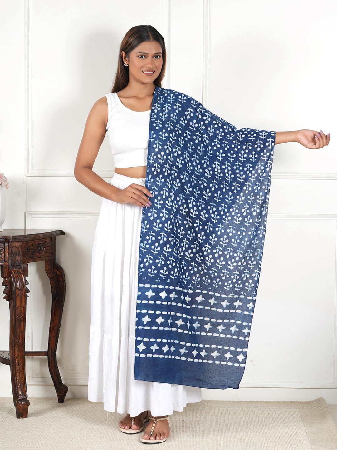 Gutthi Women's Cotton Stoles | Scarf Lightweight & Comfortable for All Seasons, Size (100X180 CM) (Blue)