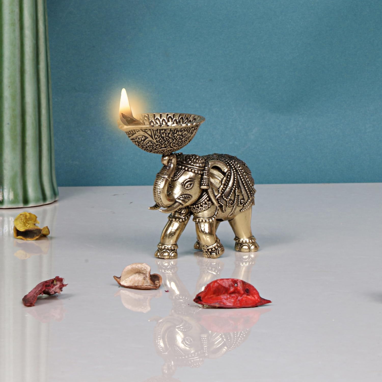 Artvarko Brass Maharaja Elephant Diya Upraised Trunk Vastu Hathi Oil Lamp Good Luck Success Prosperity Gift (Light Weight Small Size 10x4x6 cm)