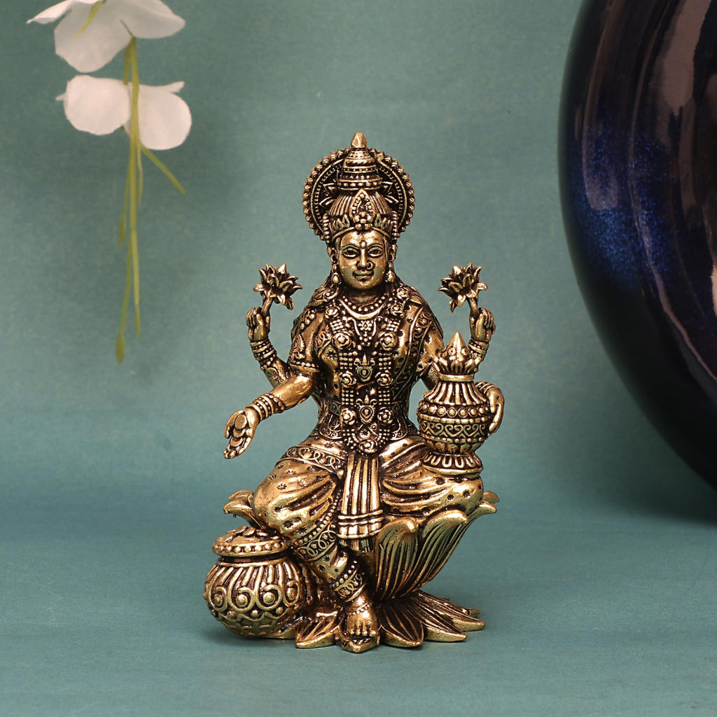 ARTVARKO Brass Laxmi Murti Lakshmi Idol Luxmi Goddess Lakshmi Sitting on Lotus Statue for Home Decor Puja Mandir Temple Small 4 Inch