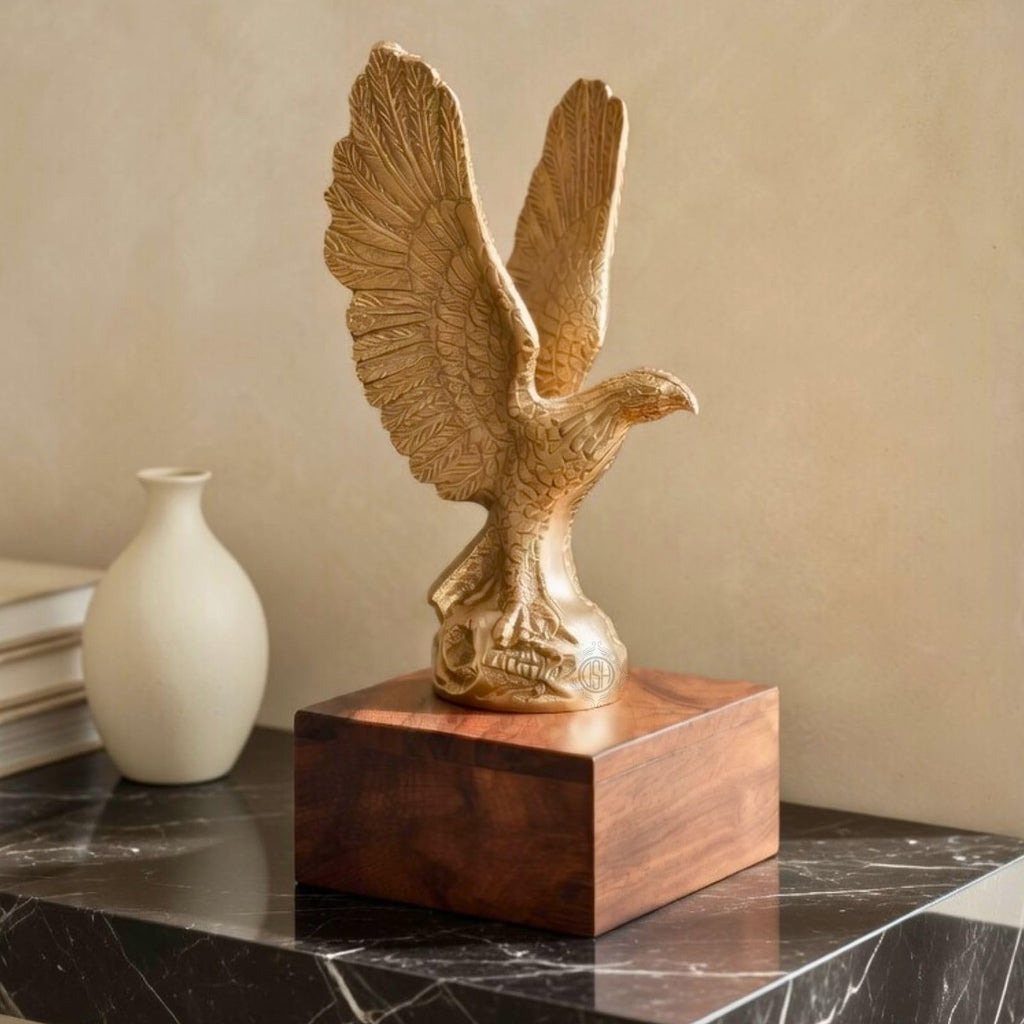 DSH Flying Eagle Statue Sculpture Decorative Handmade Garuda Statue for Home Decor Office Table Decoration Handcrafted Showpiece (Small)