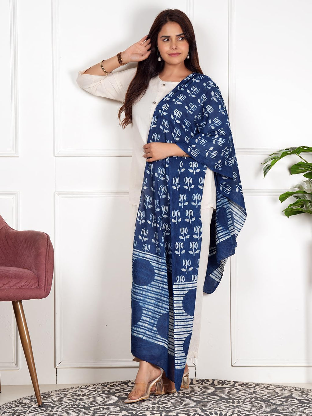 RAI SAHAB Printed Cotton Scarf for Women, Lightweight Soft Scarves Stoles for Summer & Winter(ST-40FLWRBLUE)