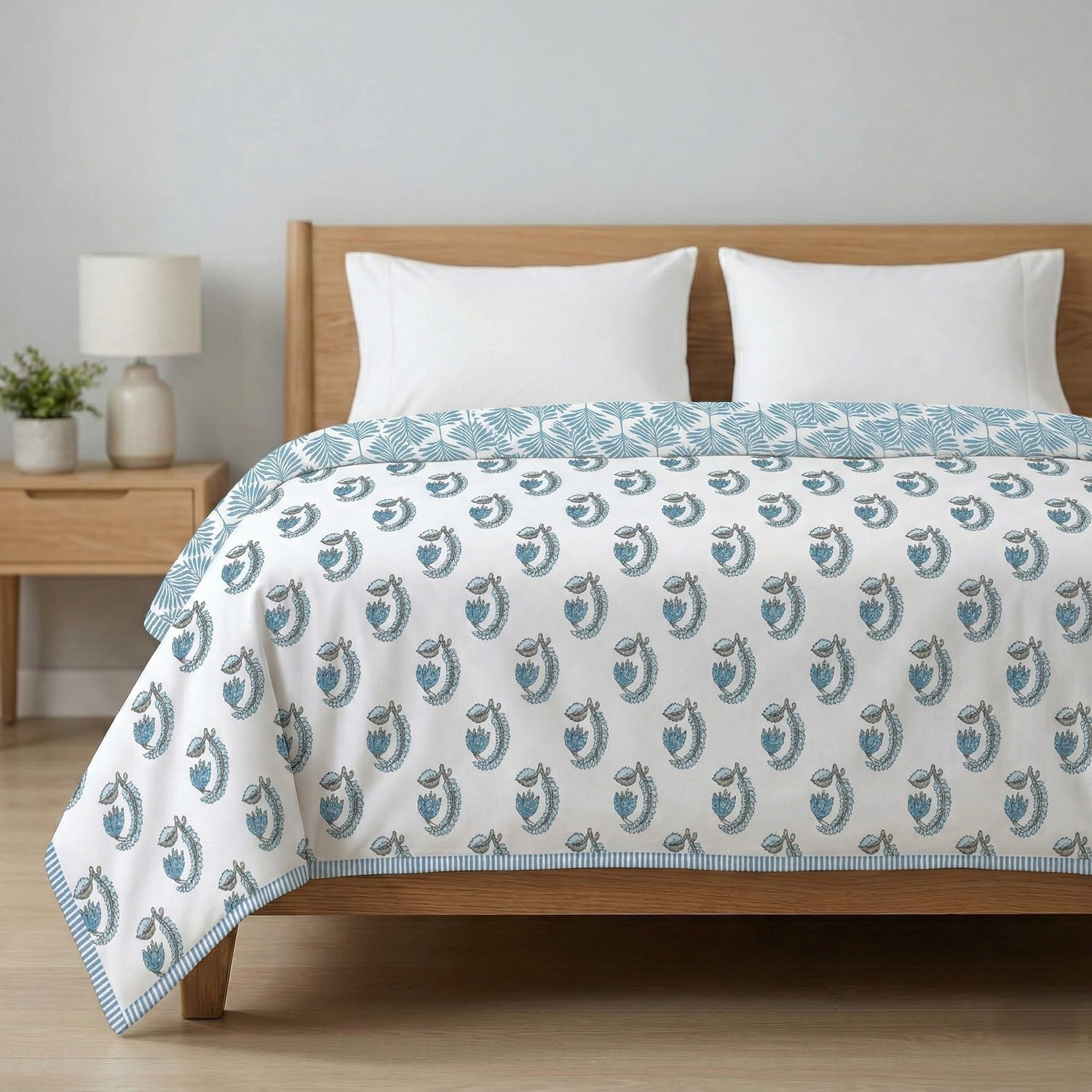 AYKA 100% Cotton Dohar Double Bed 85x96 Inch (216x244 cm) | 150 GSM Lightweight Cooling AC Blanket | Soft Breathable Modern Style Summer Comforter | Reversible Printed Quilt (5, Double) Kafalo