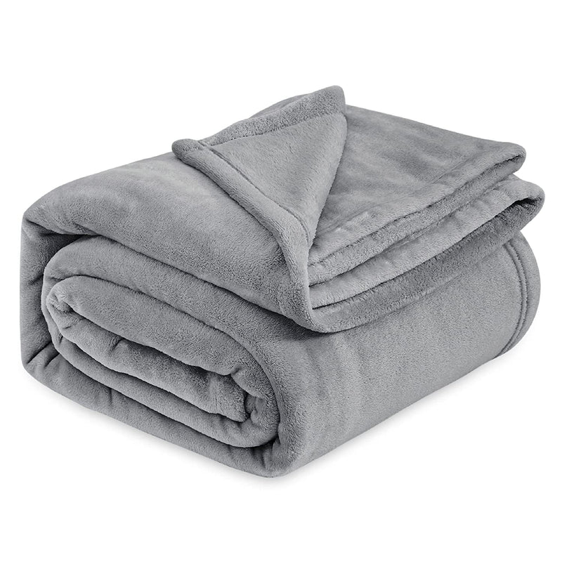 A Brand New - Umi Plush Flannel Blanket 300 GSM Lightweight Cozy Ultra Soft Premium Luxury Throw for Bed, Sofa, Couch, Travel & Camping (Grey, Single 150x220) Kafalo