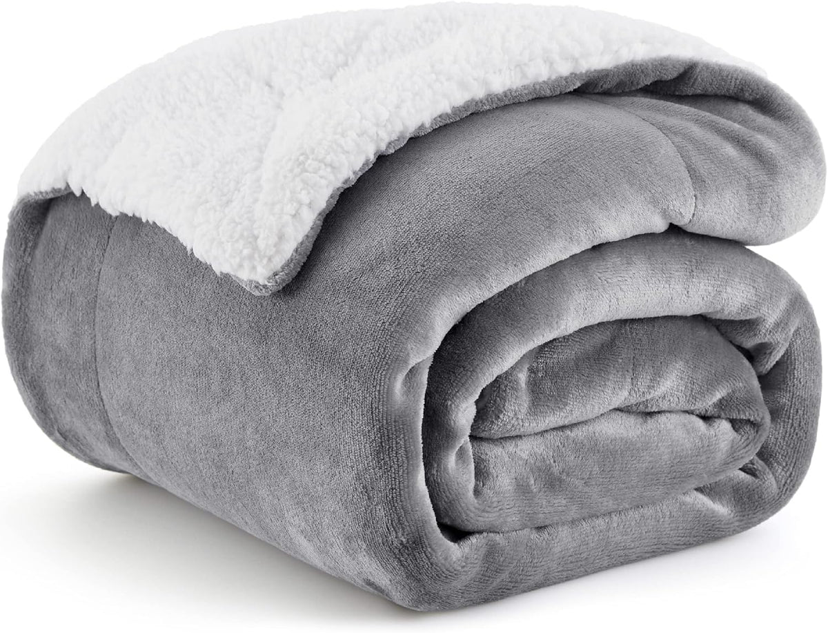 Goyal's Ultra Soft Flannel Sherpa Blanket for AC Room, Mild & Heavy Winter Use | Double Bed Reversible Plush 500GSM Blanket 85 x 90 Inches | Thick Warm Cozy Dual Layer Microfibre Throw - Silver Grey Kafalo