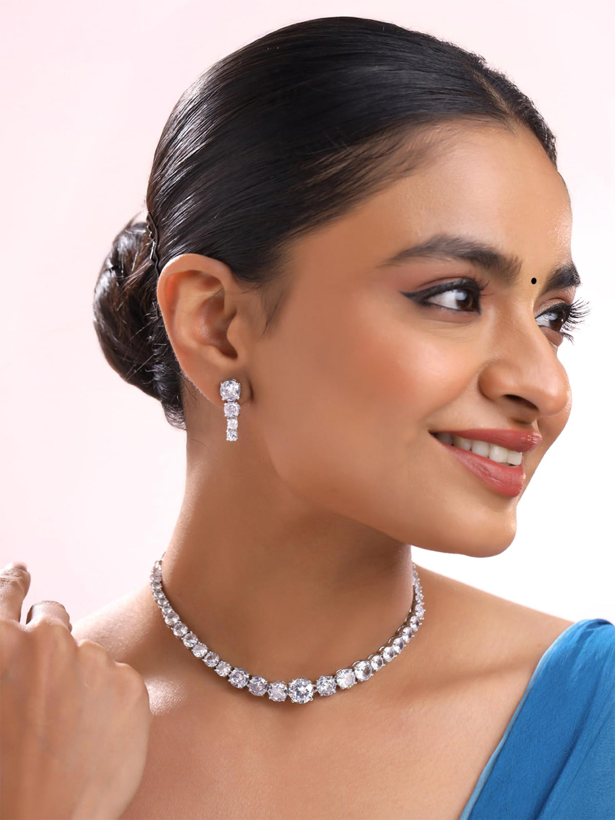 Yellow Chimes Jewellery Set for Women and Girls Traditional American Diamond Jewellery Set | Rhodium Plated AD Necklace Set for Women | Birthday Gift for girls and women Anniversary Gift for Wife ( ‎ YCADNS-24CRYCIR-WH)
