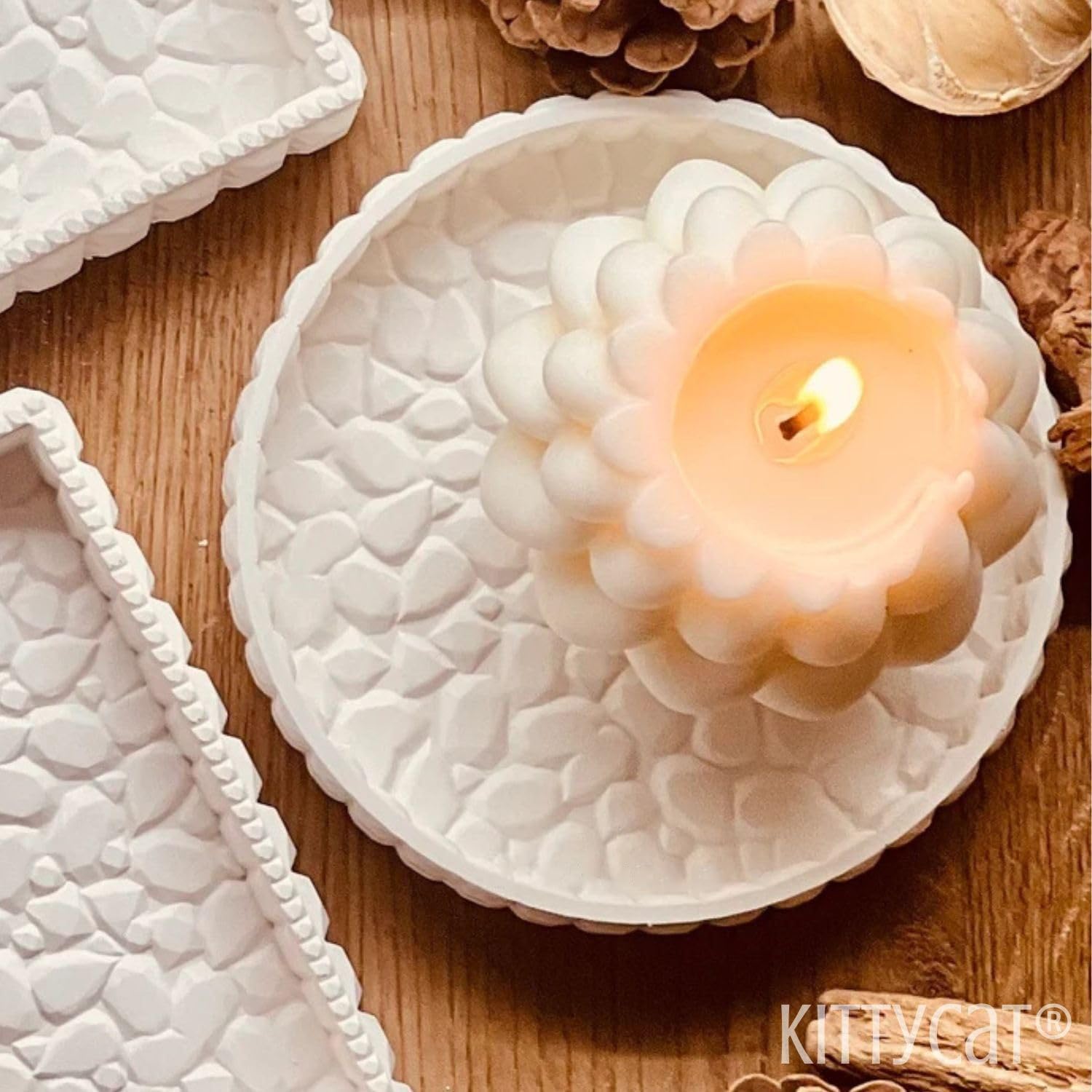 Kitty Cat® Handmade Concrete Trinket Tray | Off-White Jewelry & Makeup Organizer | Elegant Home Decor & Candle Holder | Multifunctional Storage Tray for Desk & Bedroom (Round) 13cm