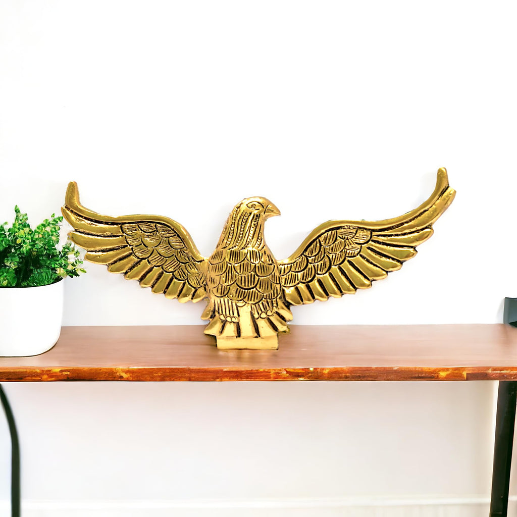 KridayKraft Aluminium Flying Eagle Showpiece Decorative Statue Antique Showpiece Memento Trophy Award, Vastu Power Strength