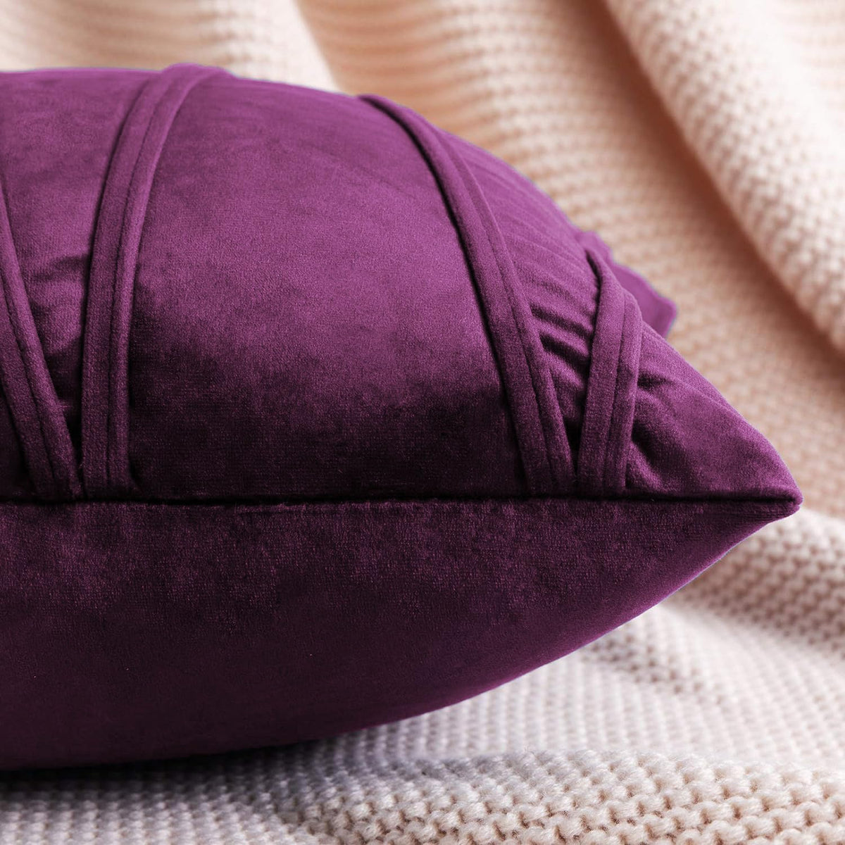 Khooti Velvet Striped Cushion Cover Pack of 1-30 x 30 / 76 x 76 cm | Purple | Soft Pillow Covers Cushion Case for Sofa Bedroom Livingroom Chair Car, Cushion Cover with Zig Zag Pattern