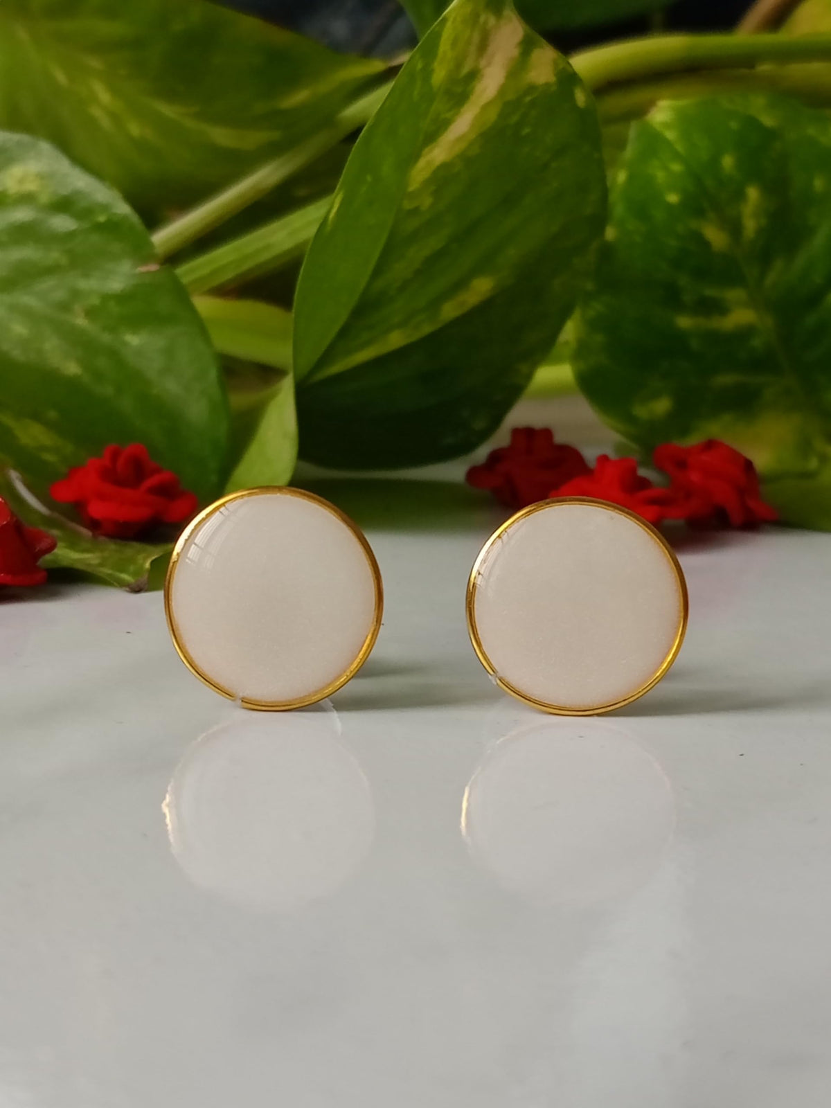 SHINEREAL SHINEREAL Women's Resin Earrings Lightweight Jewelry - Handmade Studs Earrings for Girls, Hypoallergenic Fashion Accessories-Combo-Blue & White-SR-2224