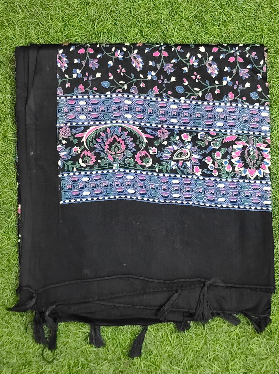JAHAN TEXTILE black Floral Printed for Women | Soft Lightweight Dupatta/Stole with Tassels | Elegant Ethnic & Casual Wear Wrap | Stylish Designer Shawl for All Seasons (Black)