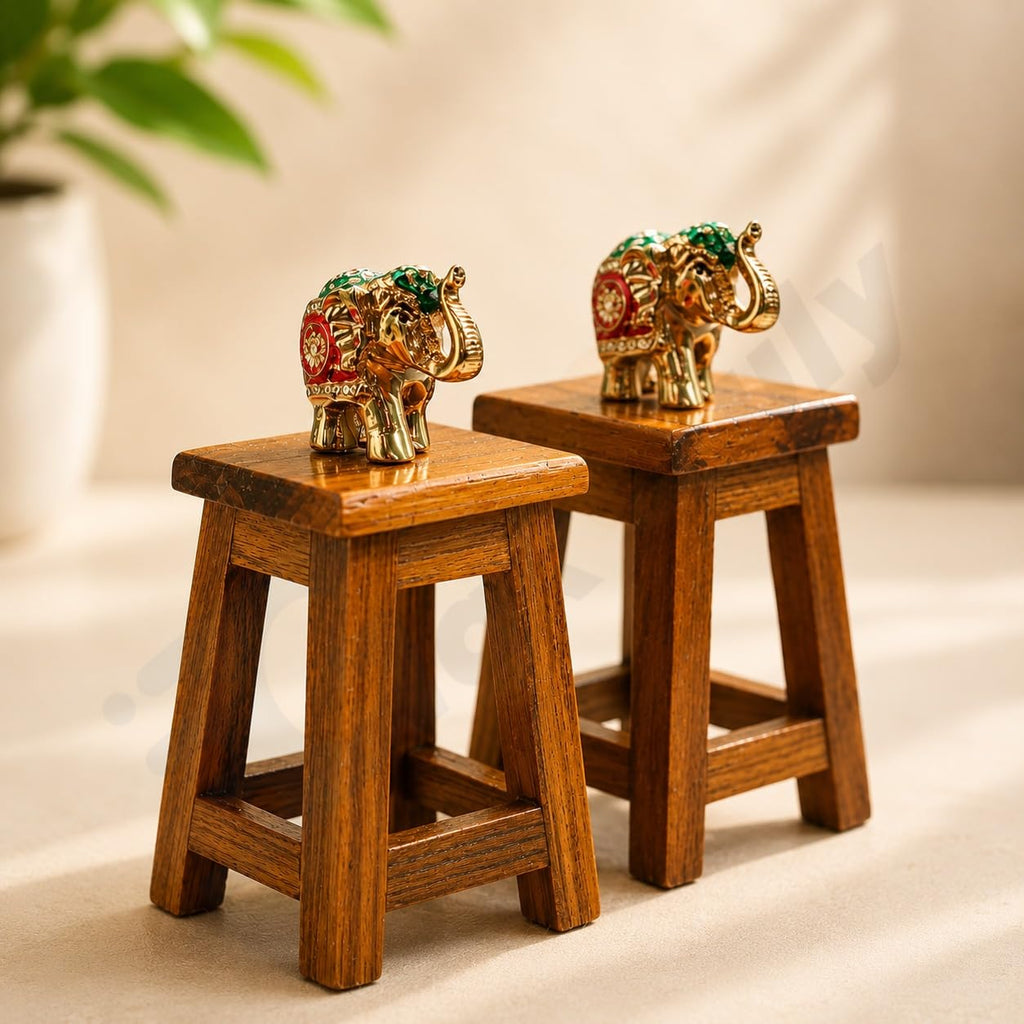 GaxQuly Teakwood Mini Wooden Stool Plant Stand, Small 9.5cm Decorative Pedestal Risers, Handcrafted Teak Wood Candle & Accessory Display Holder for Tabletop Home Decor (Brown, 2pcs)