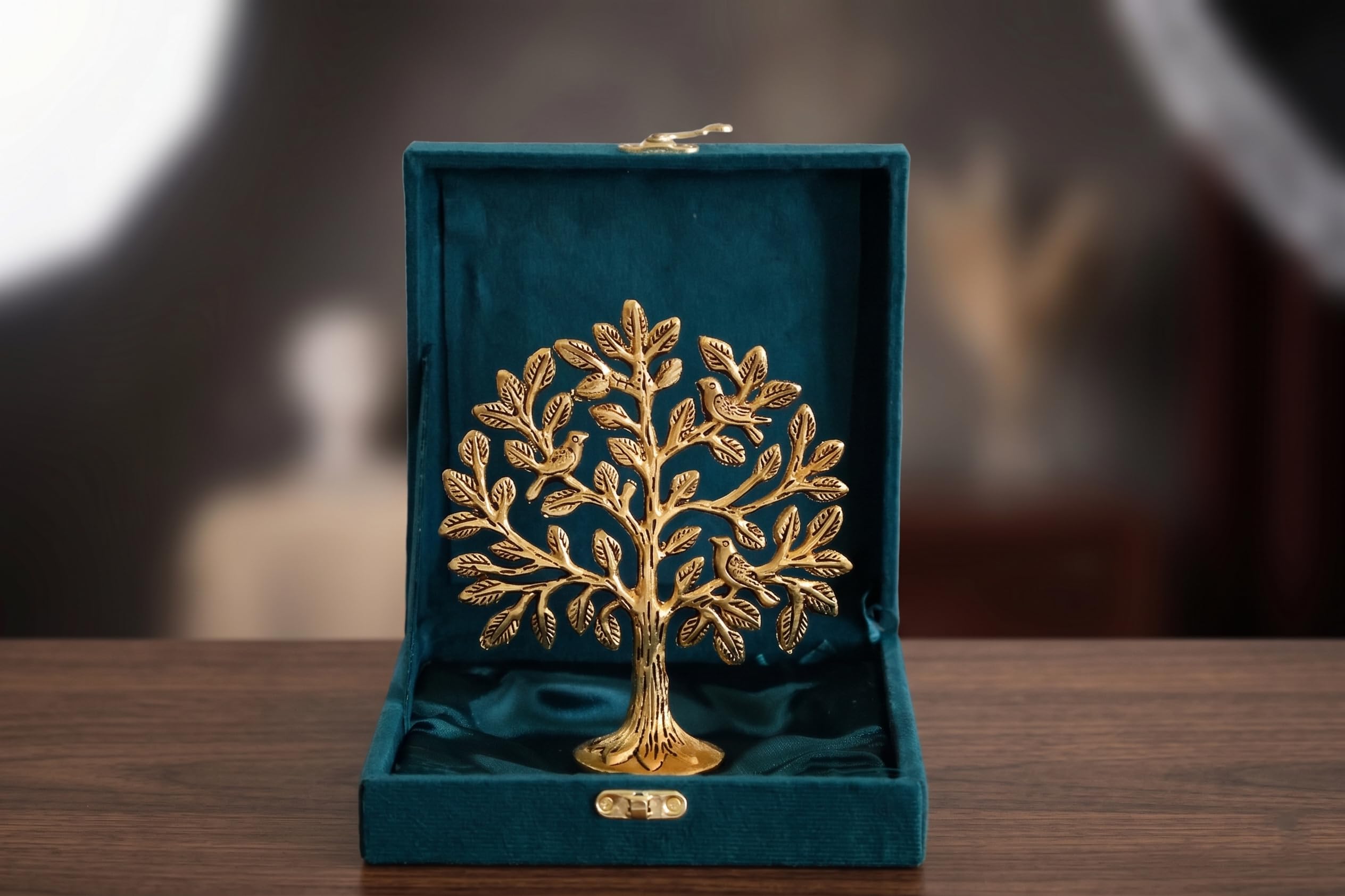 KridayKraft Metal Kalpavriksha Tree of Life Showpiece – Gold Wish Fulfilling Tree for Vastu & Feng Shui | Good Luck Gift for Home, Temple, Office & Housewarming