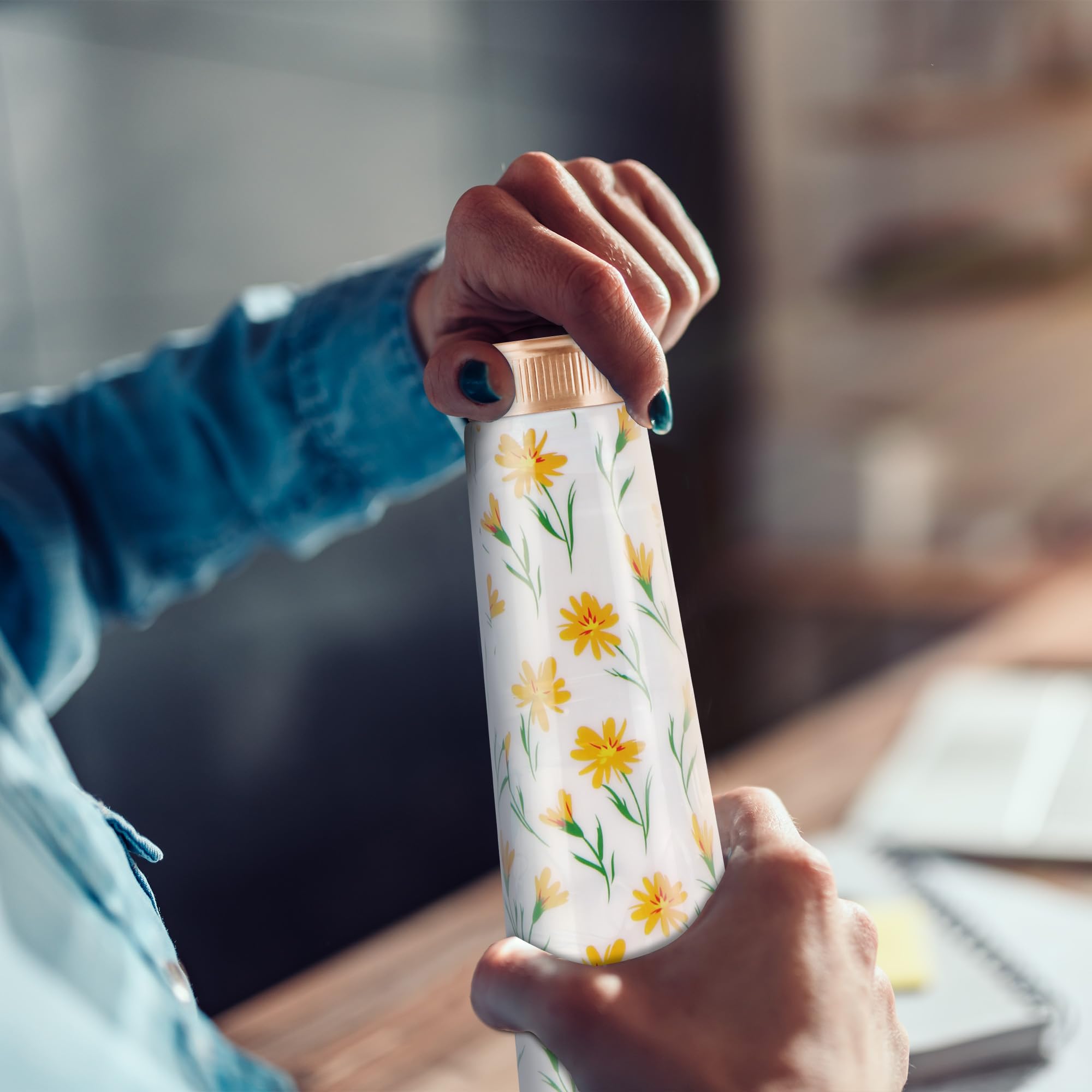 MILTON Copper Delight Design Water Bottle, 915 ml, Floral | Lacquer Coating, Curved bottle | Diwali | Festive | Gifting | Yoga | Home | Kitchen | Vedic