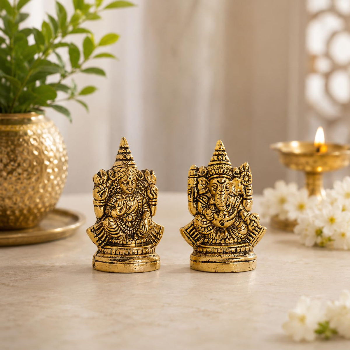KridayKraft Metal Laxmi Ganesh Idol Decorative Murti Metal laxmi Ganesha Statue for Pooja & Decor Your Home, Office, Decorative Showpiece Figurines