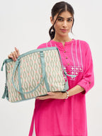 PRIMROSE Chevron Pattern Tote Bag for Women, Black and Beige (Mint & Beige)