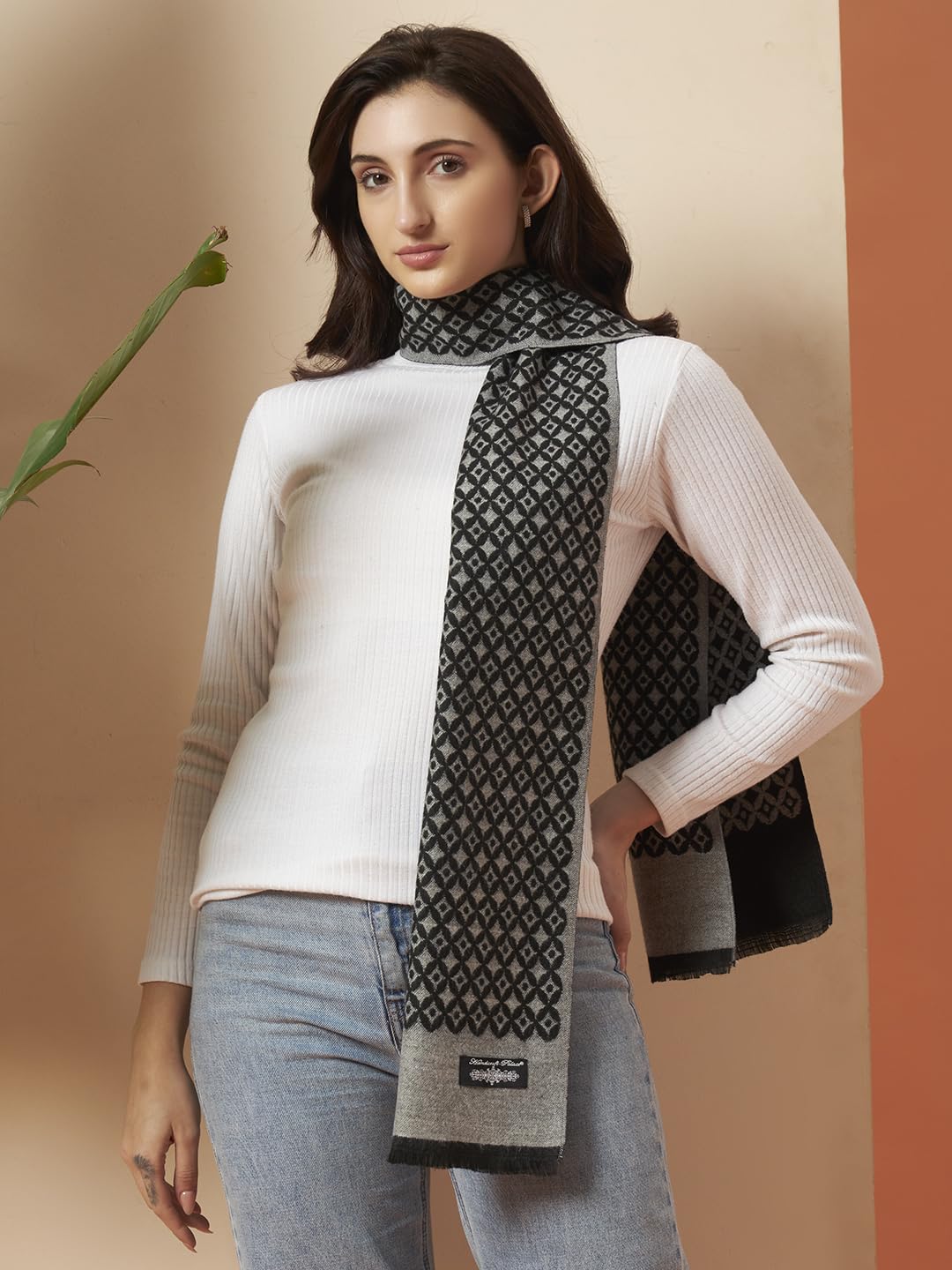 Ravaiyaa - Attitude is everything Women Woolen Ikat Design Casual Warm Winter Wear Muffler Scarf Stole 72x14 Inch (Grey Argyle/Diamond)