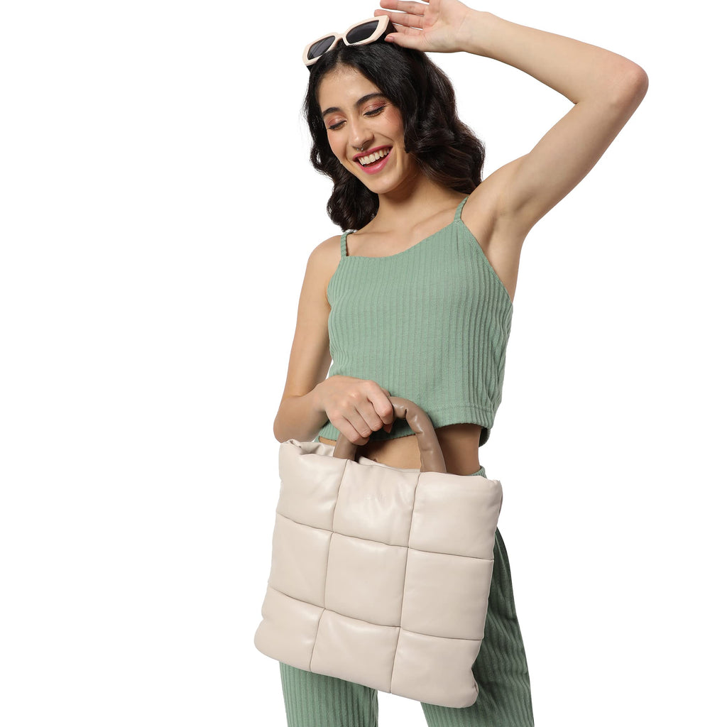 Haute Sauce White Quilted tote bag with Zip Closure for Women & Girls | Bags for women | Trendy, Cute, Fancy, Stylish, Purse, handbag, side bag for ladies | shoulder bag for women | Shopper bag