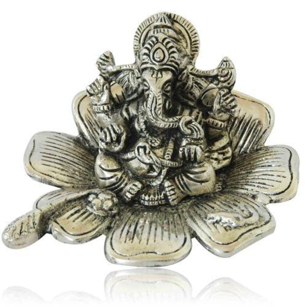 Prince Home Decor & Gifts Metal Ganesh Silver Polish Leaf for Home Decor and Gift Purpose(12 x12 x 8 cm)