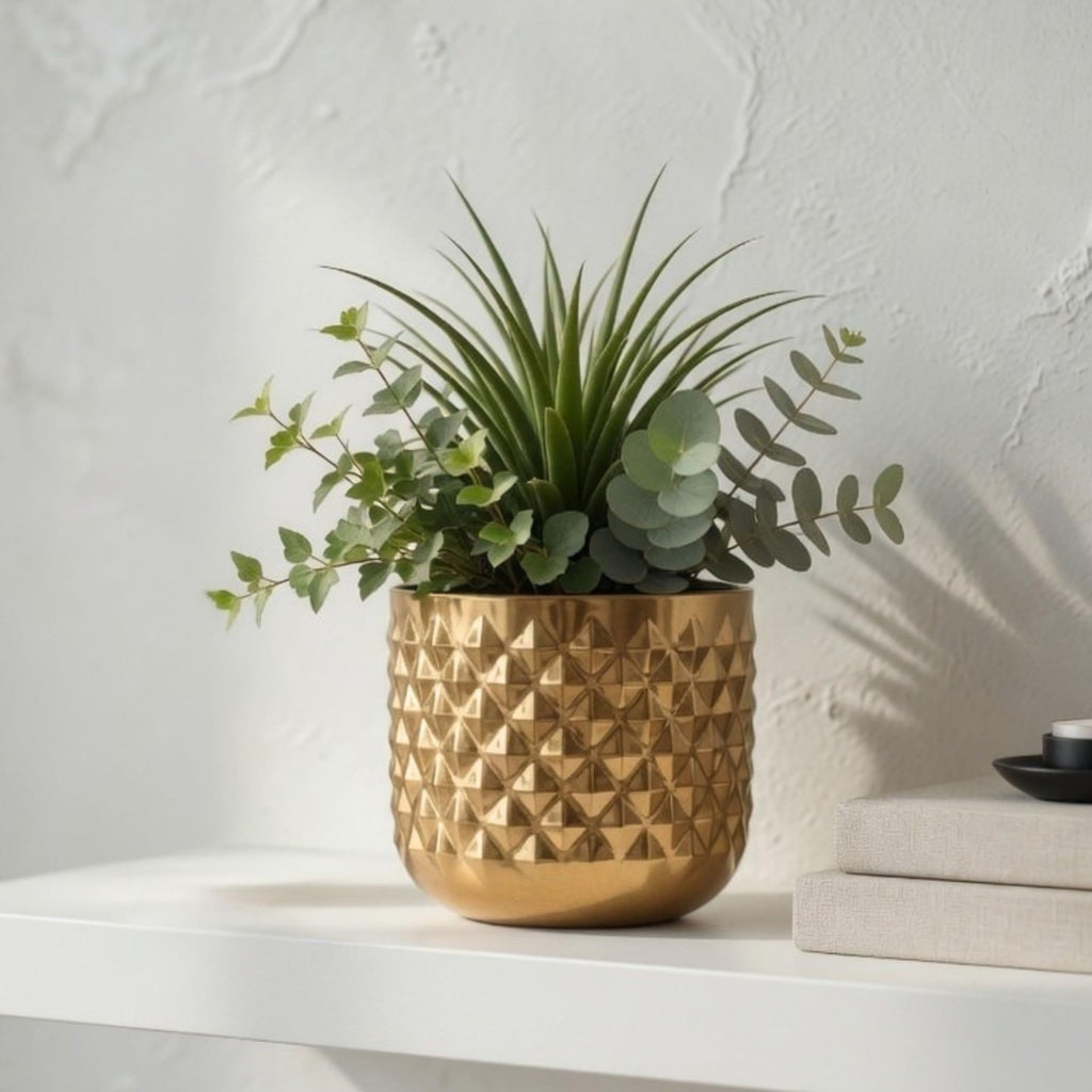 BEHOMA Metal Indoor Pineapple Texture Golden Planter