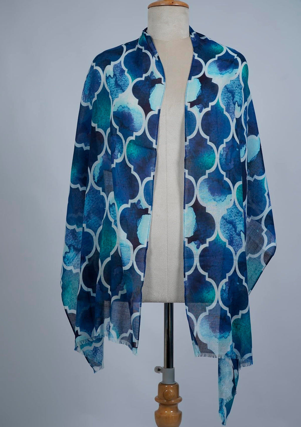 VIC Cotton Modal Digital Print Scarf for Women | Digital Print Designer Stole | Soft Lightweight Luxury Wrap | Premium Silk Modal Blend | 55 x 170 cm | VIC-SM-DP5517 (Blue quatrefoil)