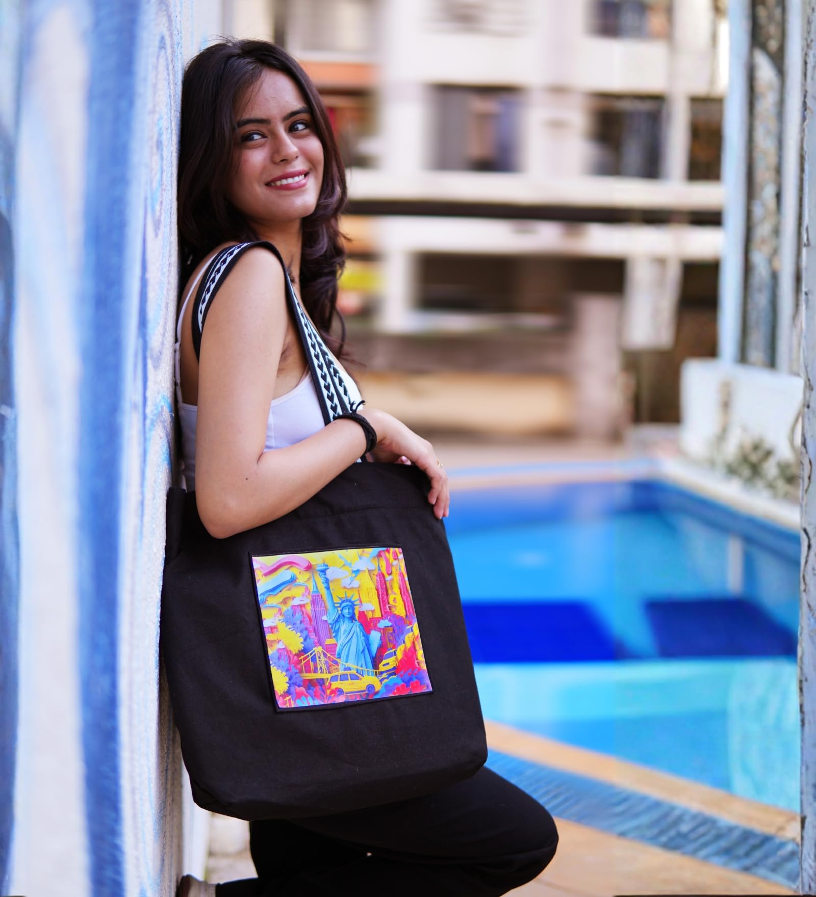 WOTM On The Move Tote | Premium Printed Cotton Canvas Tote Bag with Zipper & Inside Pocket, Stylish Everyday Travel Bag for Work, College, Office, Travel, Shopping (Statue of Liberty)