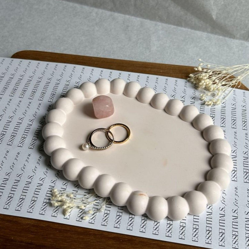 Kitty Cat® Concrete Jewelry Tray Trinket Dish – White Oval Decorative Bubble Tray for Women, Vanity Key & Perfume Holder, Aesthetic Jewelry Candle Organiser for Display & Home Decor (Oval)