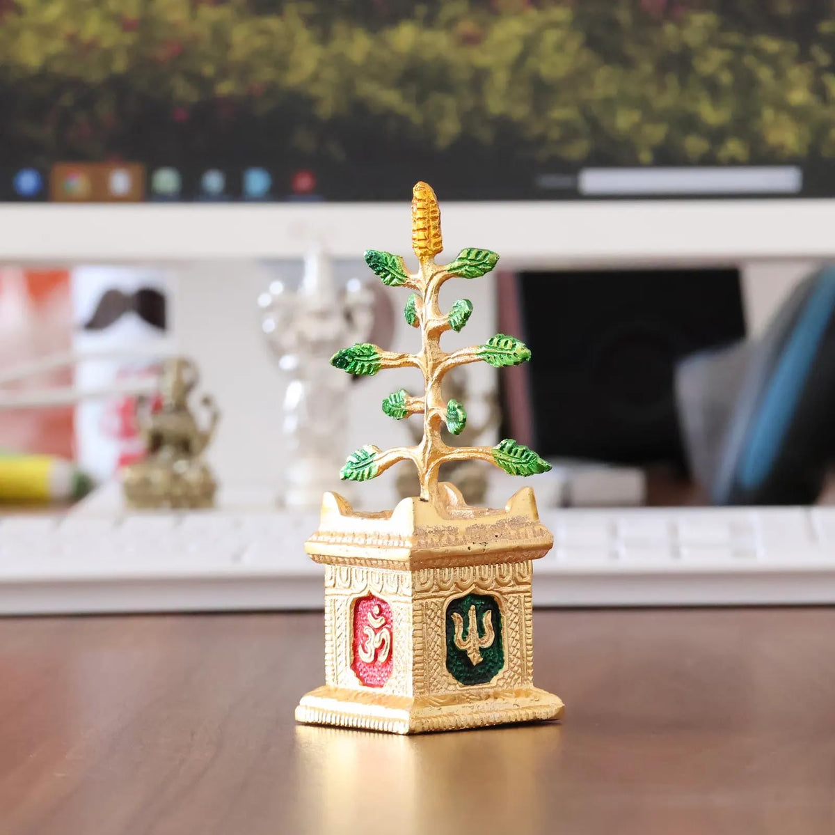 KridayKraft Spiritual Metal Tulsi Pot Decorative Showpiece Figure – Metal Artifical Tulsa ji Plant for Home Temple Accent for Pooja Room, Symbol of Positivity & for Gifting (Golden)