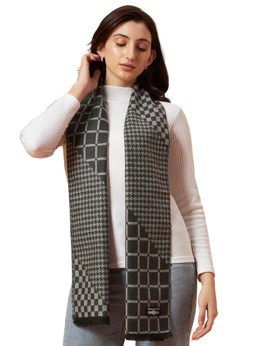 Ravaiyaa - Attitude is everything Reversible Wool Scarves Women Neck Wraps Muffler Winter Wool Scarf (Grey Checks)