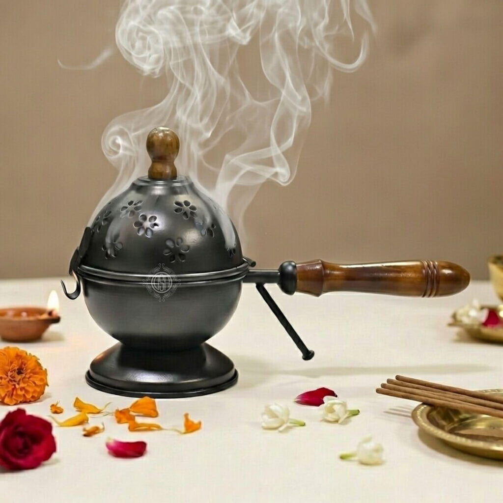 DSH Metal Loban Dani with Wooden Handle Round Dhoop Dani Incense Burner for Bakhoor, Sambrani, Puja & Home Fragrance (LBN-DOM-Black)