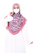 Markaz Hijab Women's Floral Printed Hijab | Ready-to-Wear Modest Headscarf | Lightweight Soft Fabric Instant Hijab | Elegant Scarf for Prayer and Casual Outfits (Pink floral, M (25))