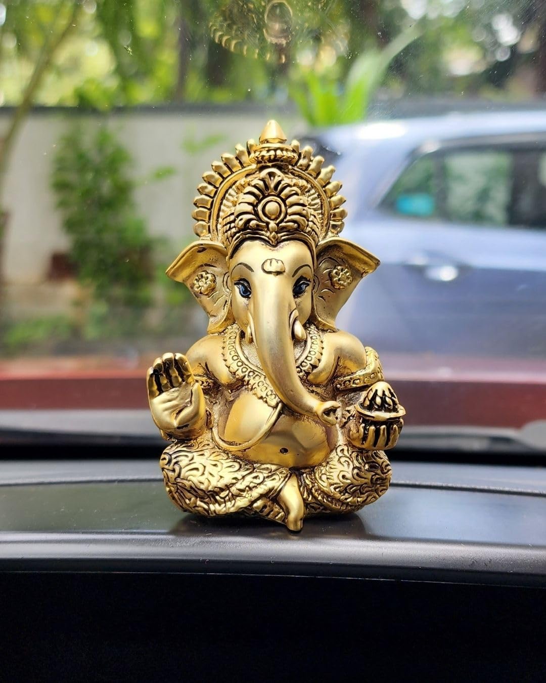 Gold Art India Ganesha Idol | Ganesh Statue for Home Decor | Ganesha murti for Office Desk, & Ganpati Idol for Car Dashboard | Unique Wedding & Birthday Gift (Gold Antique 3.5)