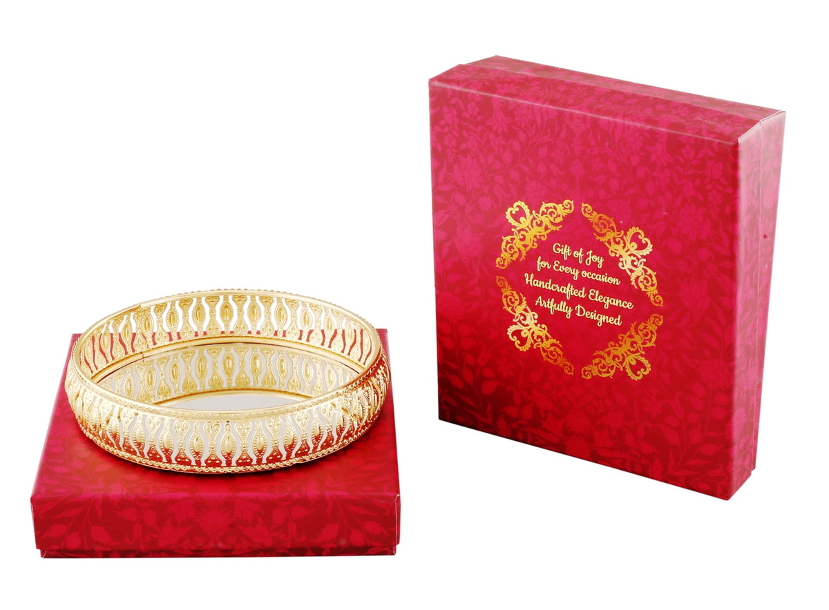 Design Decor Gallery Round German Gold Plated Metal Tray|Round Decorative Tray| Gift Décor Plate| Diwali |Anniversary |House Warming, Birthday, Wedding(Pack of 1) Size: 6x6 Inches,with Gift Box