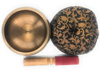 Artvarko Singing Bowl Brass Deep Sound Plain Traditional Tibetan Bowl with Cushion and Mallet for Stress Relaxation Meditation Healing 6 Inches
