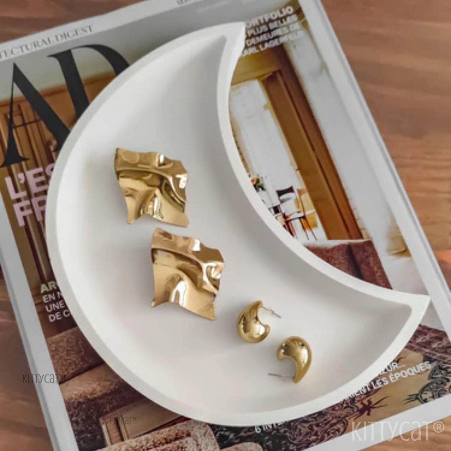 Kitty Cat® Crescent Moon Trinket Tray | Aesthetic White Decorative Organizer for Keys, Jewellery & Accessories | Minimalist Home Décor | Aesthetic Decor | Size 20.5 x 11.5 cm (Moon)